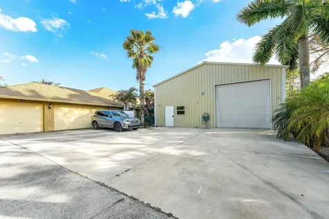 13256 Temple Boulevard The Acreage FL 33412