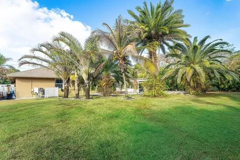 13256 Temple Boulevard The Acreage FL 33412