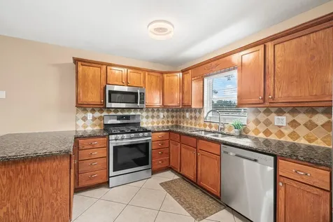5734 Lincoln Circle Lake Worth FL 33463