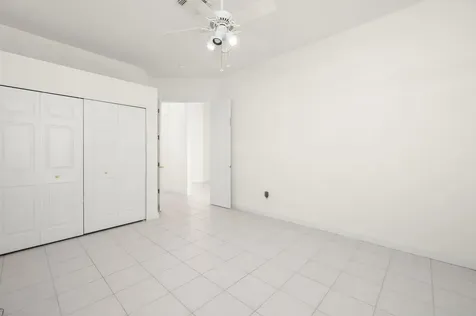 805 Sw Marsh Harbor Bay Port Saint Lucie FL 34986
