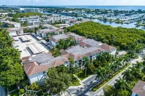 2408 E Tuscany Way Boynton Beach FL 33435