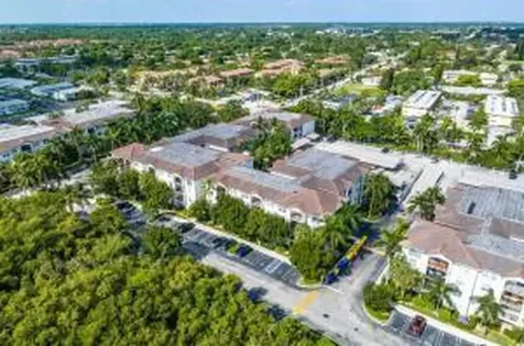 2408 E Tuscany Way Boynton Beach FL 33435