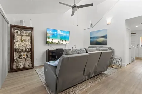 1652 Sw Crossing Circle Palm City FL 34990