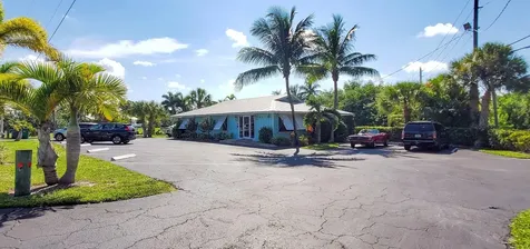 4575 SE Dixie Highway Stuart FL 34997