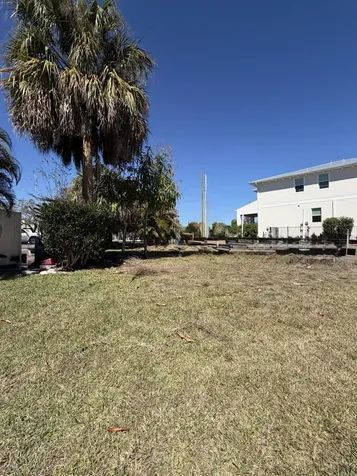 4575 SE Dixie Highway Stuart FL 34997