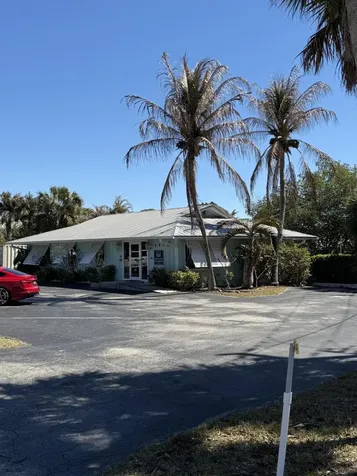4575 SE Dixie Highway Stuart FL 34997