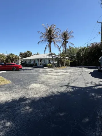 4575 SE Dixie Highway Stuart FL 34997
