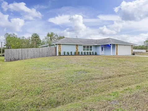 9026 85th Place Vero Beach FL 32967