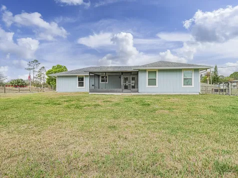 9026 85th Place Vero Beach FL 32967