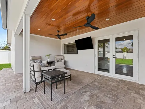 9329 Sw 2nd Street Boca Raton FL 33428