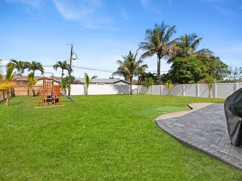 9329 Sw 2nd Street Boca Raton FL 33428