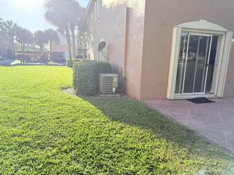 6874 Willow Creek Run Lake Worth FL 33463