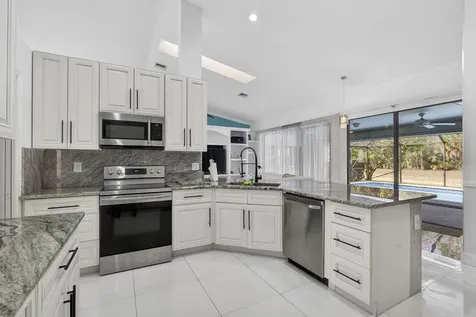 221 Cypress Trace Royal Palm Beach FL 33411