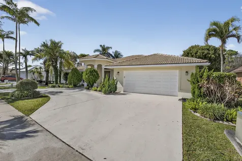 221 Cypress Trace Royal Palm Beach FL 33411