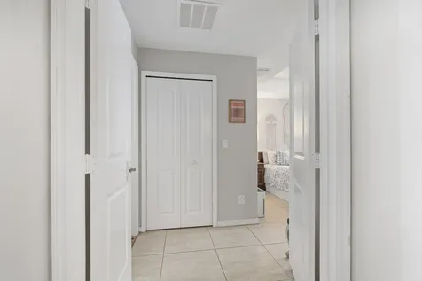 321 Sw Panther Trace Port Saint Lucie FL 34953