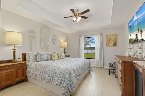 321 Sw Panther Trace Port Saint Lucie FL 34953