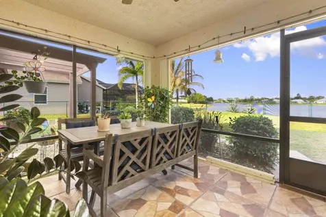 321 Sw Panther Trace Port Saint Lucie FL 34953