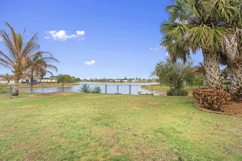 321 Sw Panther Trace Port Saint Lucie FL 34953