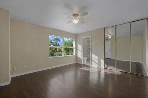 1945 Stratford Way West Palm Beach FL 33409
