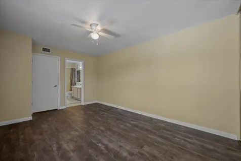 1945 Stratford Way West Palm Beach FL 33409