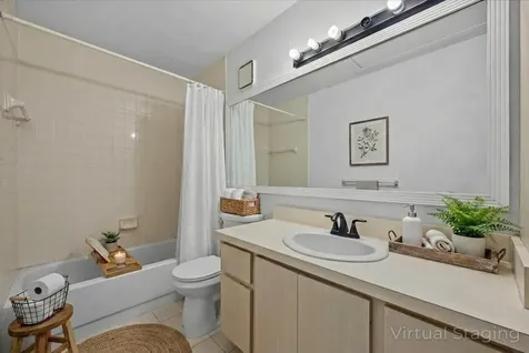 1945 Stratford Way West Palm Beach FL 33409