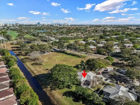 1945 Stratford Way West Palm Beach FL 33409