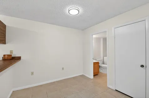 4210 42nd Way West Palm Beach FL 33407