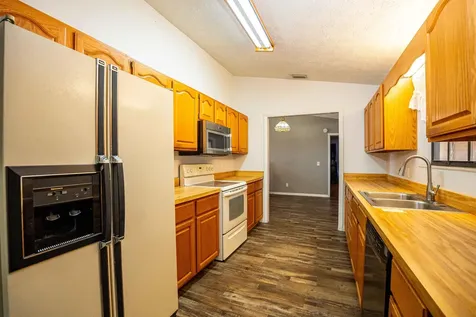 2475 S Ffa Road Fort Pierce FL 34945