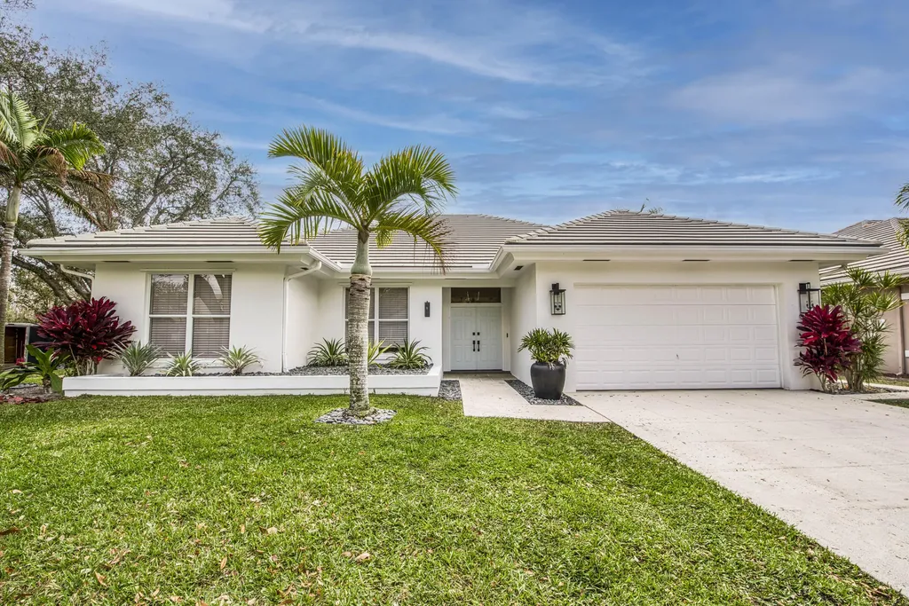6163 Winding Lake Drive Jupiter FL 33458