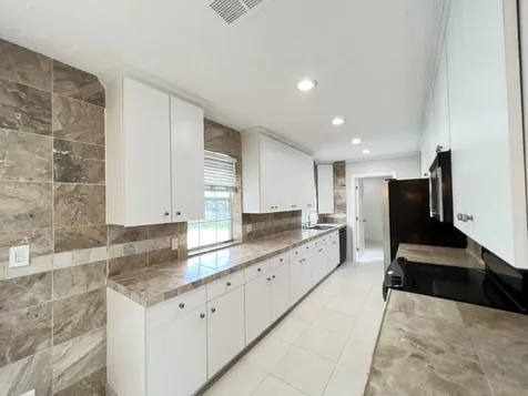 4655 Brady Boulevard Delray Beach FL 33445