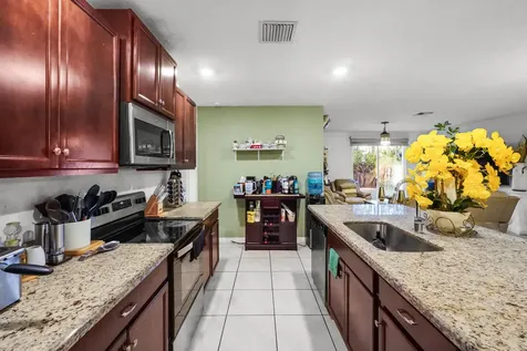 2533 Timber Forest Drive West Palm Beach FL 33415