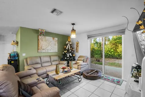 2533 Timber Forest Drive West Palm Beach FL 33415