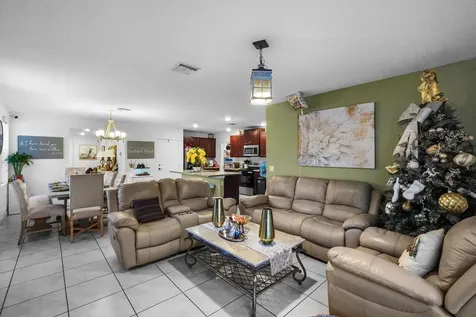 2533 Timber Forest Drive West Palm Beach FL 33415