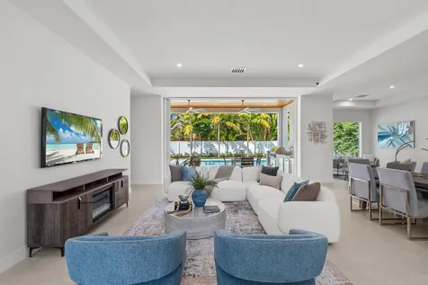 417 Lake Drive Delray Beach FL 33444