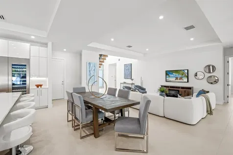 417 Lake Drive Delray Beach FL 33444