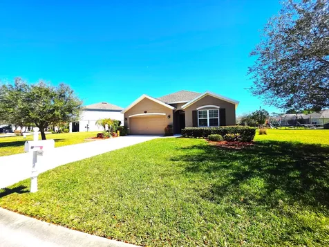 1440 Lexington Square Vero Beach FL 32962