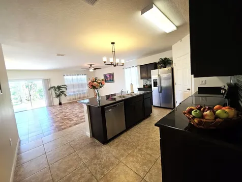 1440 Lexington Square Vero Beach FL 32962