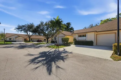 156 Sandy Lane Royal Palm Beach FL 33411