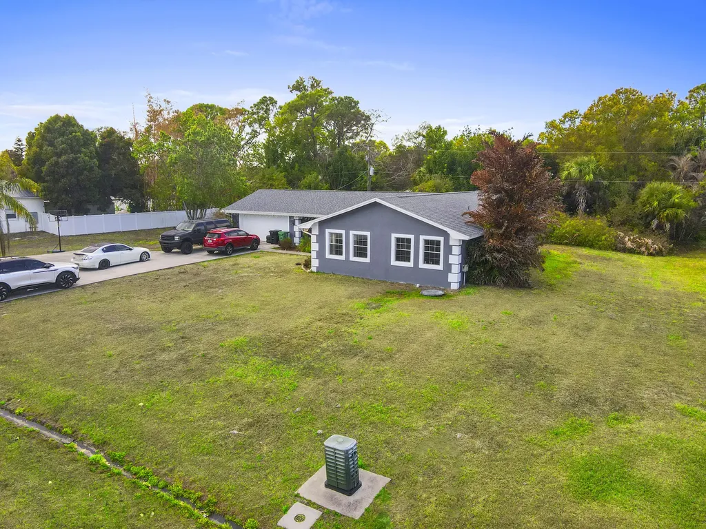 2118 Se Morningside Boulevard Port Saint Lucie FL 34952
