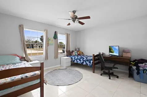 2118 Se Morningside Boulevard Port Saint Lucie FL 34952