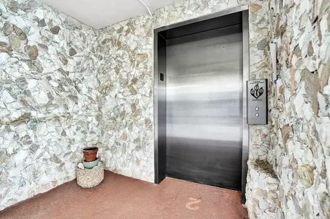 2102 Lucaya Bend Coconut Creek FL 33066