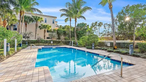 3770 County Line Road Tequesta FL 33469