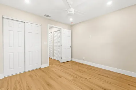 18563 Egret Way Boca Raton FL 33496