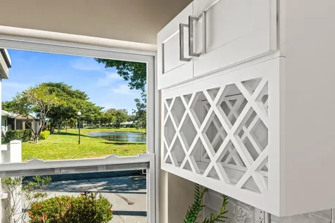 18563 Egret Way Boca Raton FL 33496