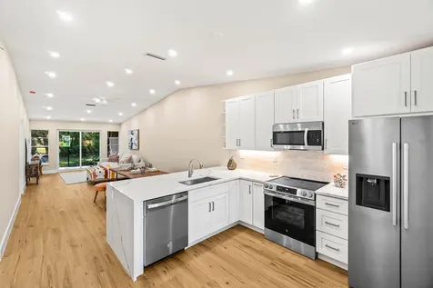 18563 Egret Way Boca Raton FL 33496
