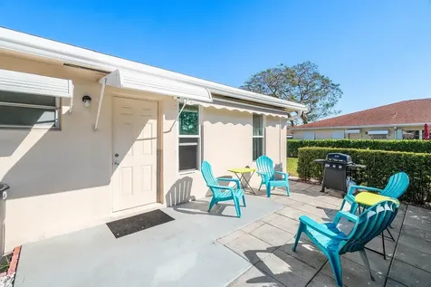 4850 Nw 4th Street Delray Beach FL 33445