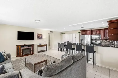 4850 Nw 4th Street Delray Beach FL 33445