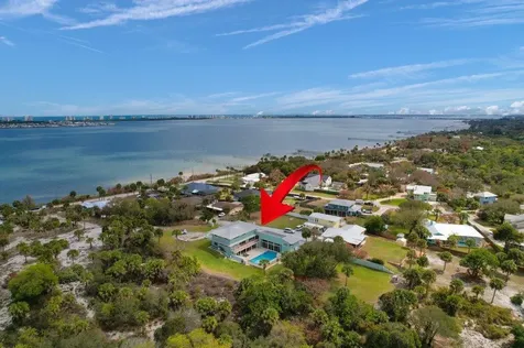 3712 E Mockingbird Hill Jensen Beach FL 34957