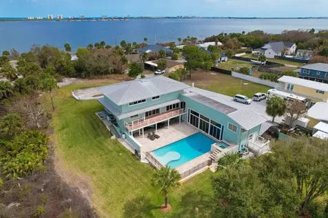 3712 E Mockingbird Hill Jensen Beach FL 34957