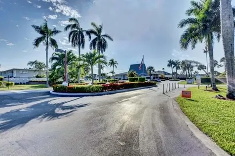 2616 N Garden Drive Lake Worth FL 33461
